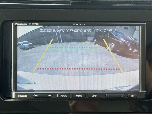プリウス（トヨタ）の車両写真