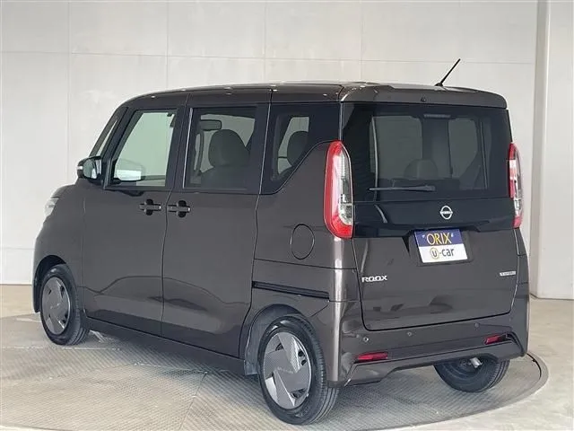 ルークス(ニッサン)の車両写真
