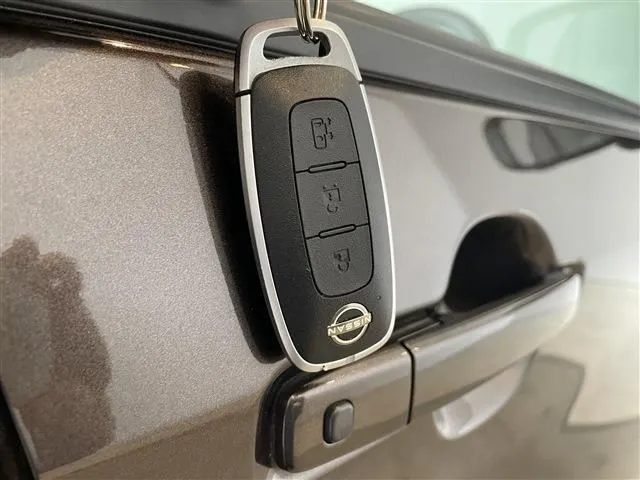 ルークス（ニッサン）の車両写真