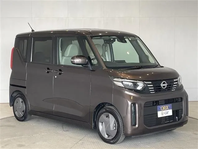 ルークス（ニッサン）の車両写真