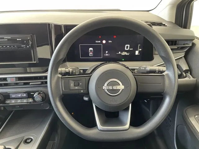 ノート（ニッサン）の車両写真