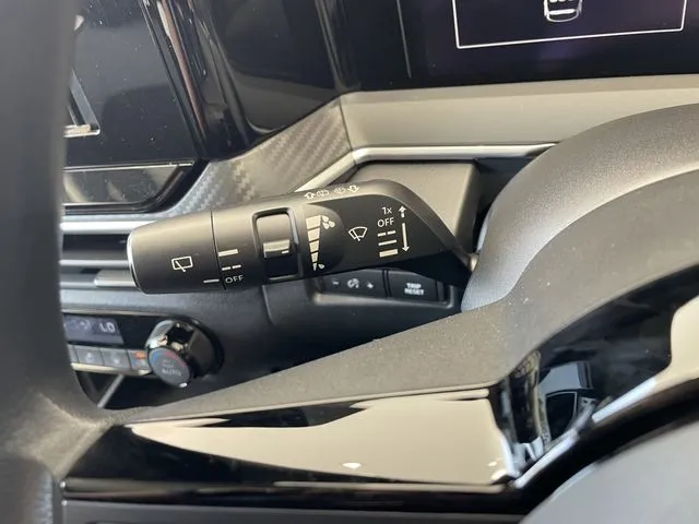 ノート（ニッサン）の車両写真