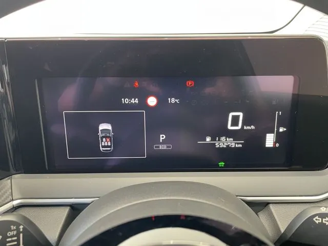 ノート（ニッサン）の車両写真