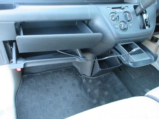 デイズ　４ＷＤ（ニッサン）の車両写真