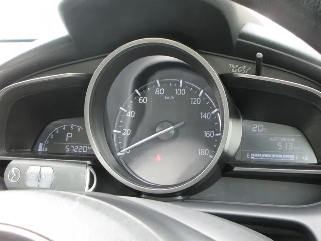 MAZDA2(マツダ)の車両写真