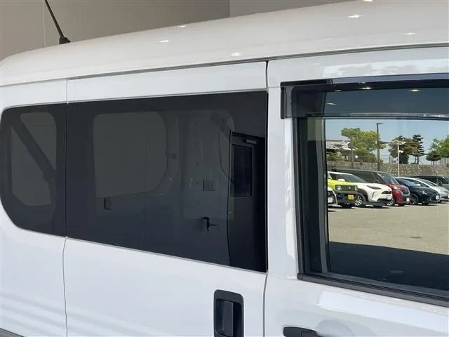 N-VAN(ホンダ)の車両写真