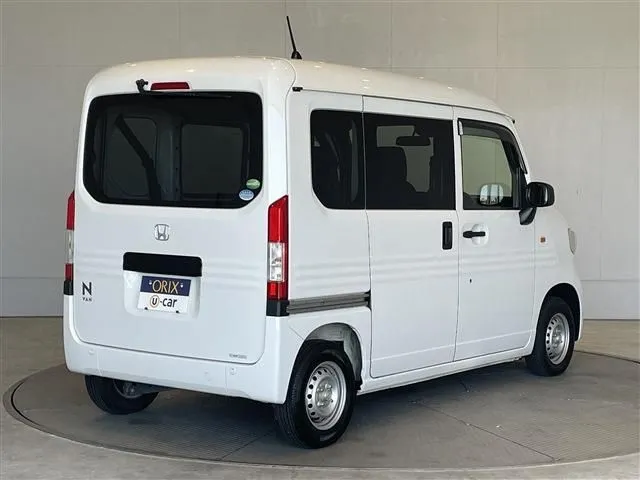 N-VAN(ホンダ)の車両写真
