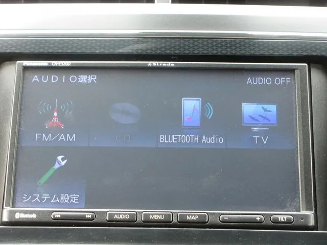 プリウス　アルファ（トヨタ）の車両写真