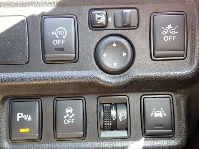 ノート（ニッサン）の車両写真