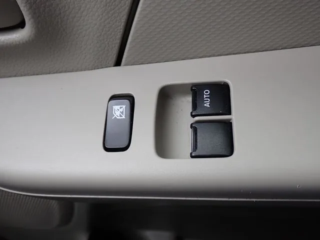 エブリイバン（スズキ）の車両写真