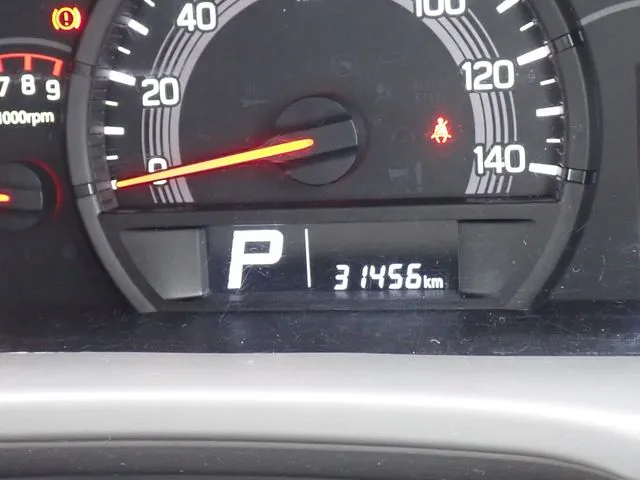 エブリイバン（スズキ）の車両写真
