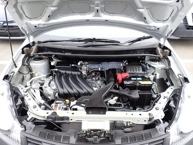 NV150 AD 2WD(ニッサン)の車両写真