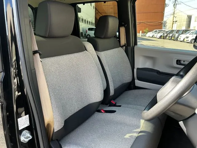 Ｎ　ＢＯＸ（ホンダ）の車両写真