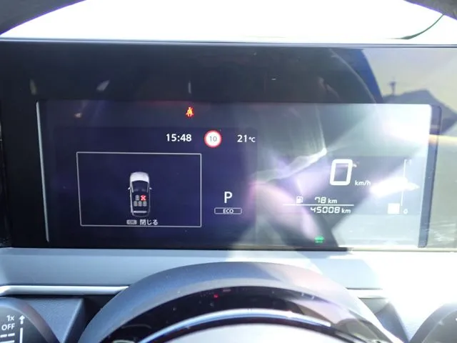 ノート(ニッサン)の車両写真