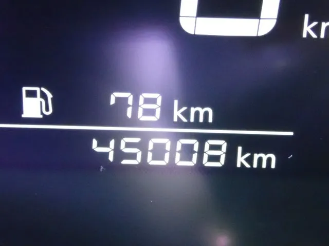 ノート(ニッサン)の車両写真