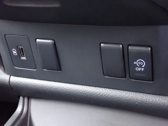 AD(ニッサン)の車両写真