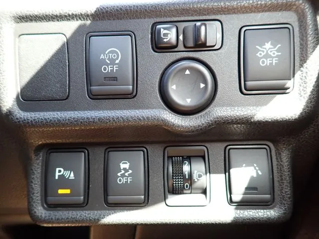 ノート(ニッサン)の車両写真
