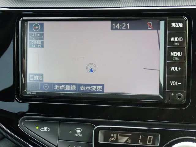 アクア（トヨタ）の車両写真