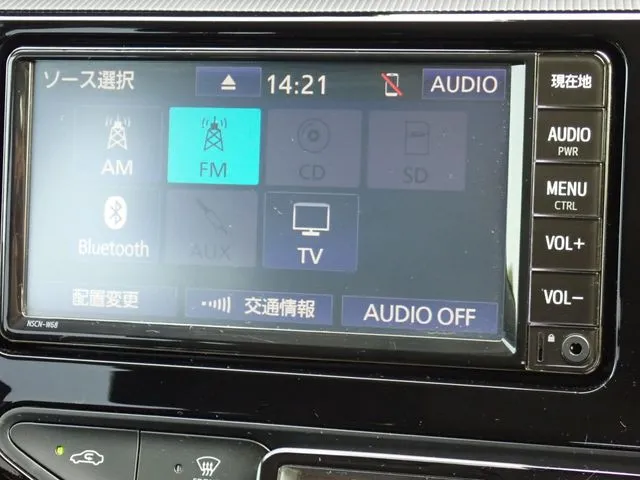 アクア（トヨタ）の車両写真