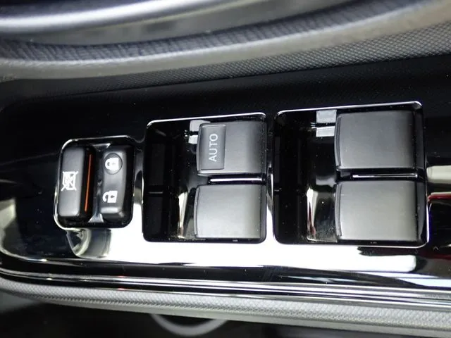 アクア（トヨタ）の車両写真