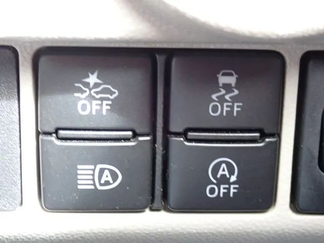 ムーヴ（ダイハツ）の車両写真