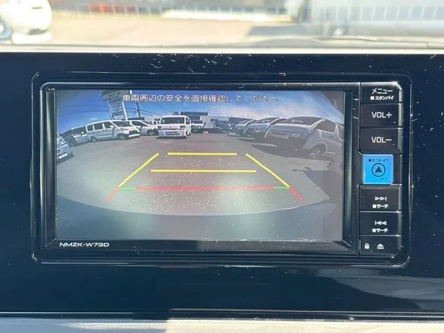 プリウス(トヨタ)の車両写真