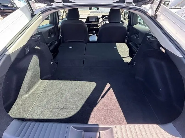 プリウス(トヨタ)の車両写真