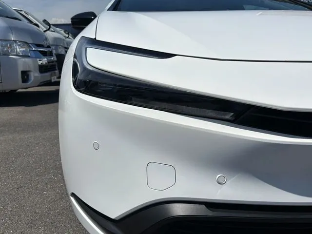 プリウス(トヨタ)の車両写真