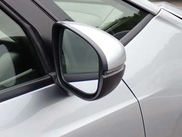 フィット e:HEV(ホンダ)の車両写真