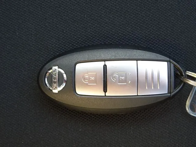 ノート(ニッサン)の車両写真