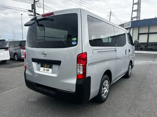 ＮＶ３５０キャラバン（ニッサン）の車両写真
