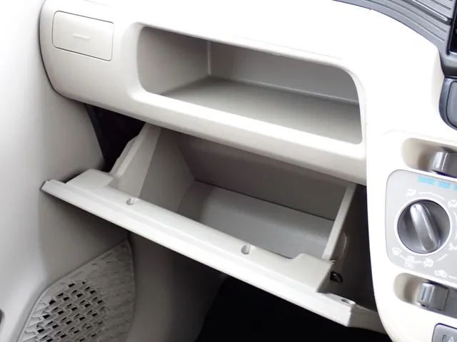 ムーヴ(ダイハツ)の車両写真