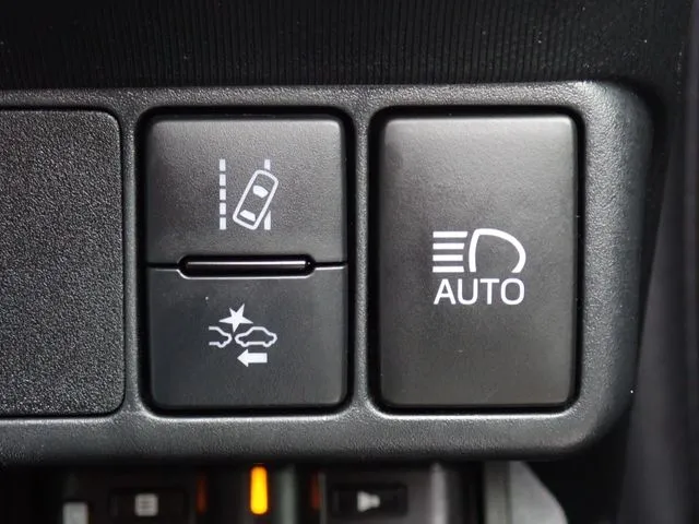 アクア（トヨタ）の車両写真