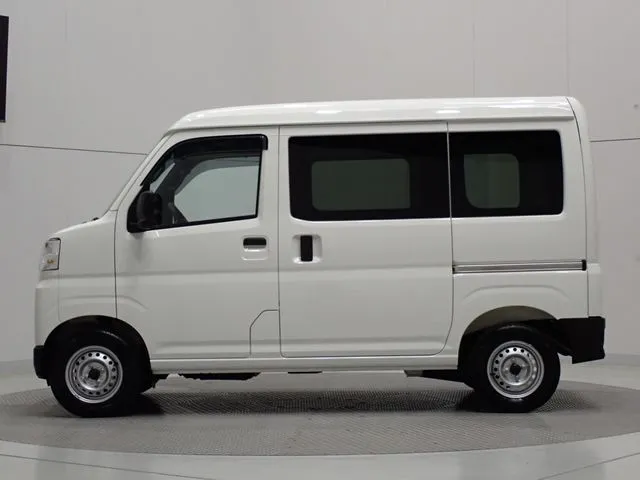 ダイハツ　ハイゼットカーゴ