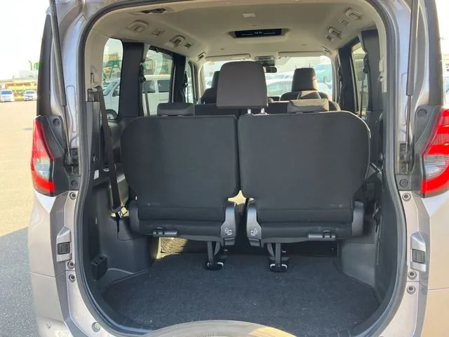 トヨタ ノア 4WD
