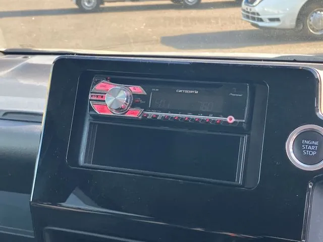 トヨタ ノア 4WD