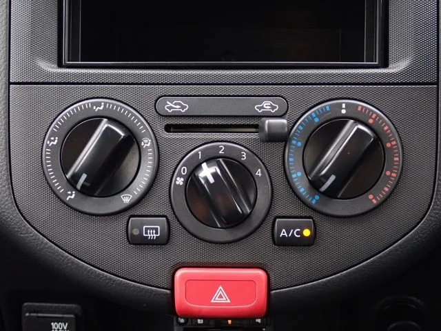 ニッサン NV150 AD 2WD