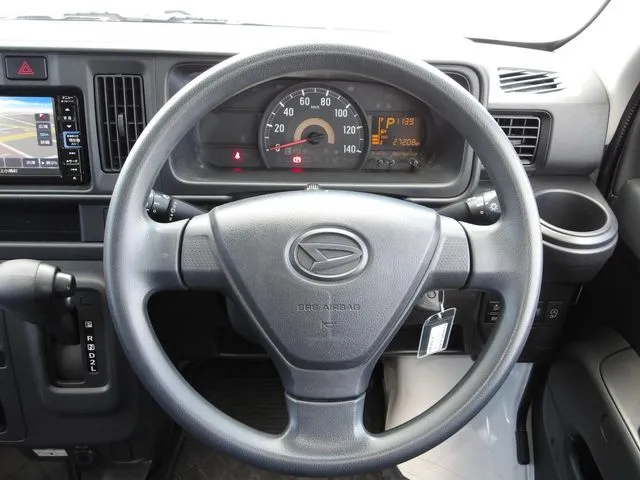 ハイゼットカーゴ（ダイハツ）の車両写真