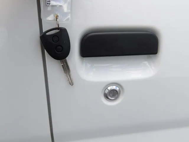 ハイゼットカーゴ（ダイハツ）の車両写真