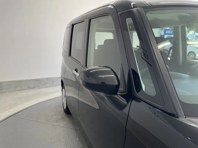 ルーミー(トヨタ)の車両写真