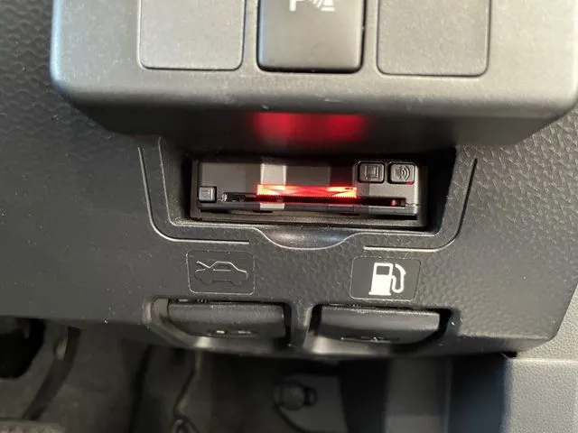 ルーミー(トヨタ)の車両写真