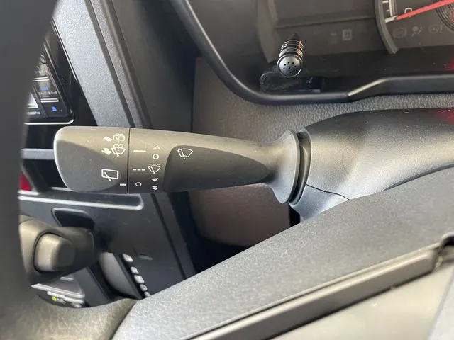 ルーミー(トヨタ)の車両写真