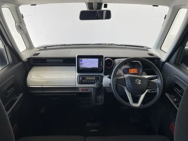 スペーシア(スズキ)の車両写真