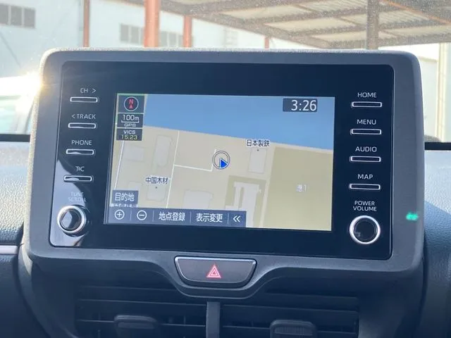 ヤリス　ハイブリッド（トヨタ）の車両写真