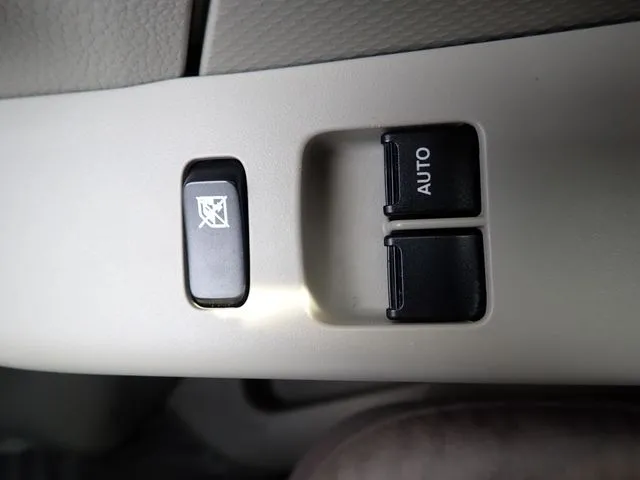 エブリイバン（スズキ）の車両写真