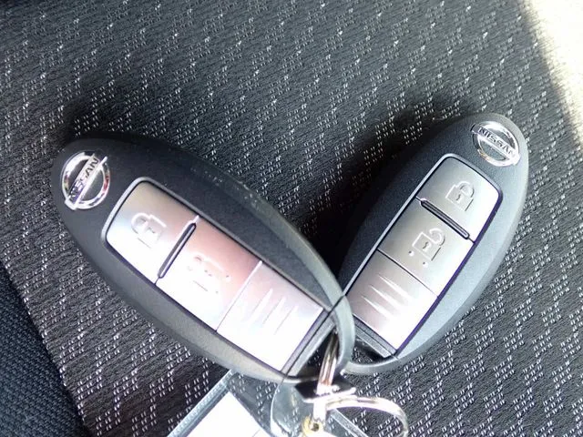 ノート(ニッサン)の車両写真