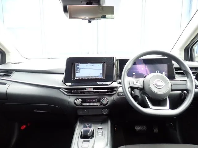 ノート（ニッサン）の車両写真