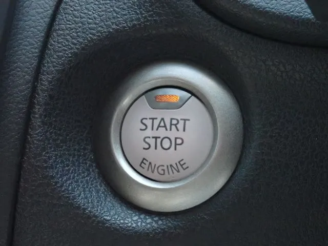 ノート(ニッサン)の車両写真