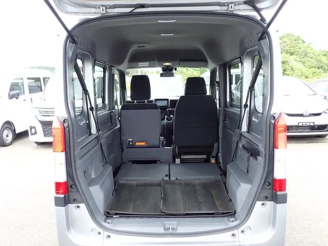 Ｎ－ＶＡＮ（ホンダ）の車両写真