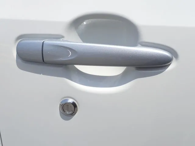 ムーヴ(ダイハツ)の車両写真